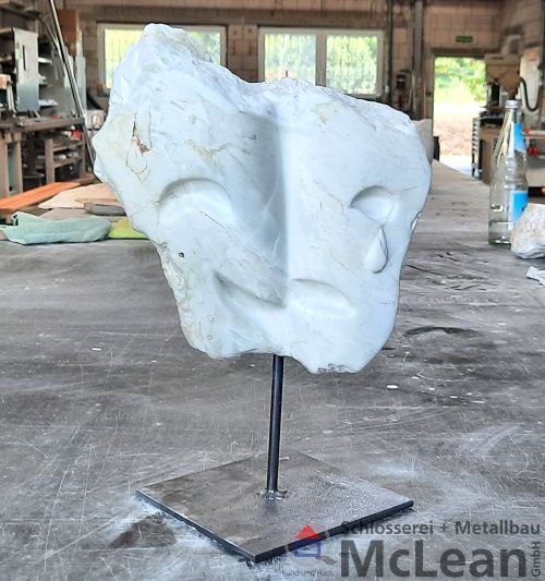 Maske aus Stein